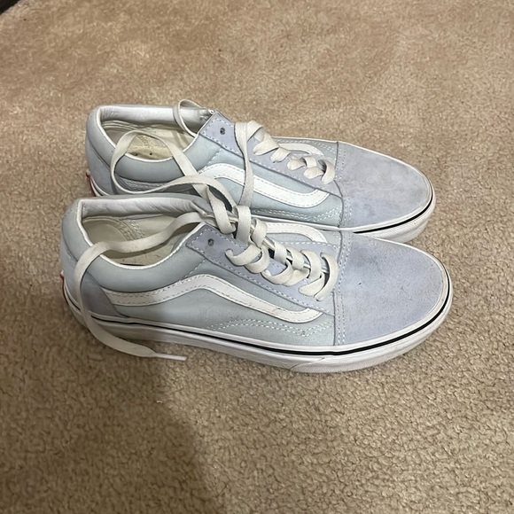 Vans - Picture 2 of 2